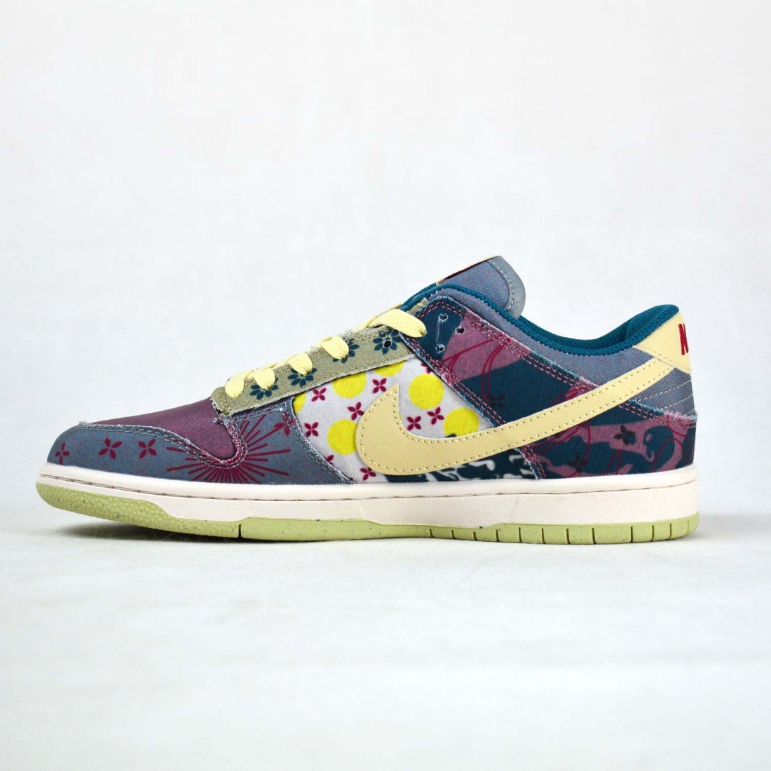 nike sb community garden stockx